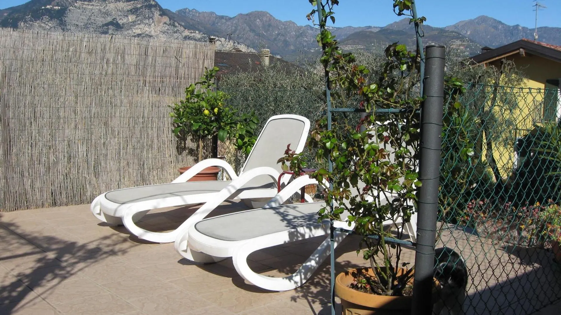 Appartamenti Casa Nina Brenzone sul Garda 0*,