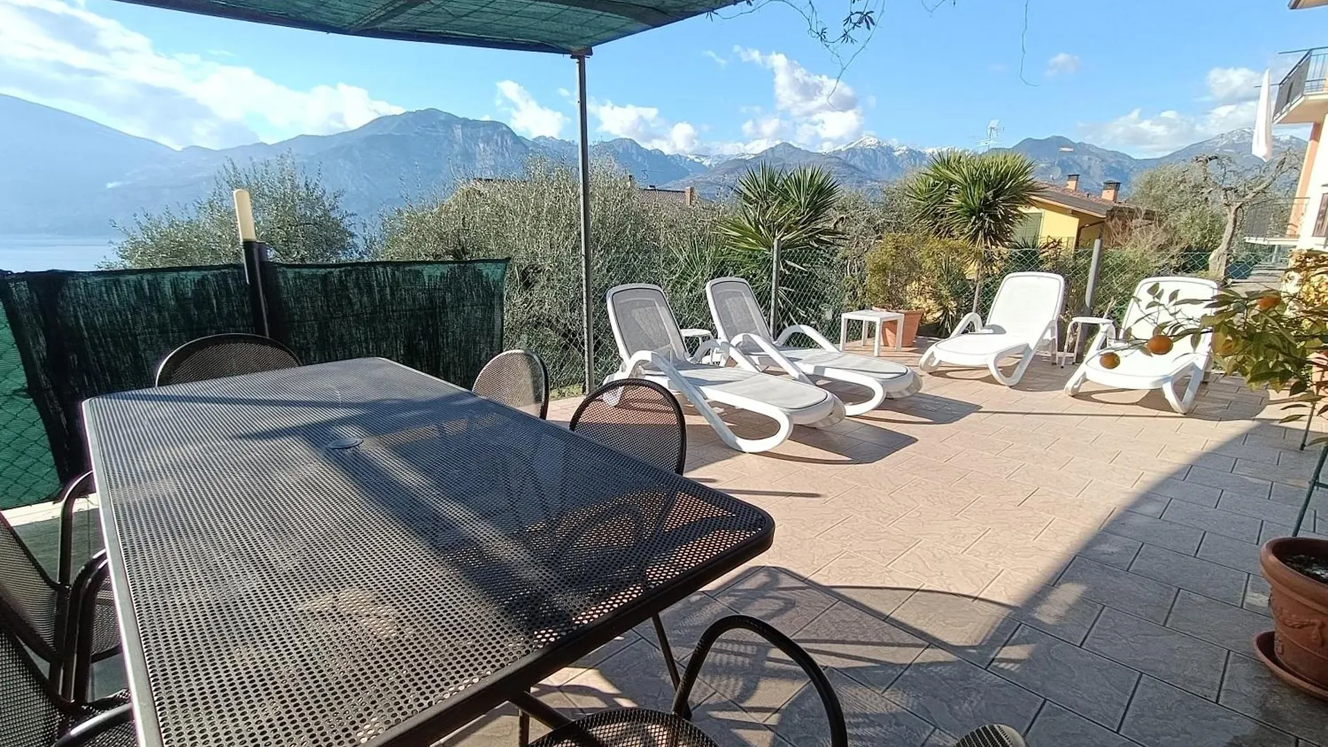 Ferienhaus Appartamenti Casa Nina, Lago,Montagne, Uliveti Brenzone sul Garda Italien