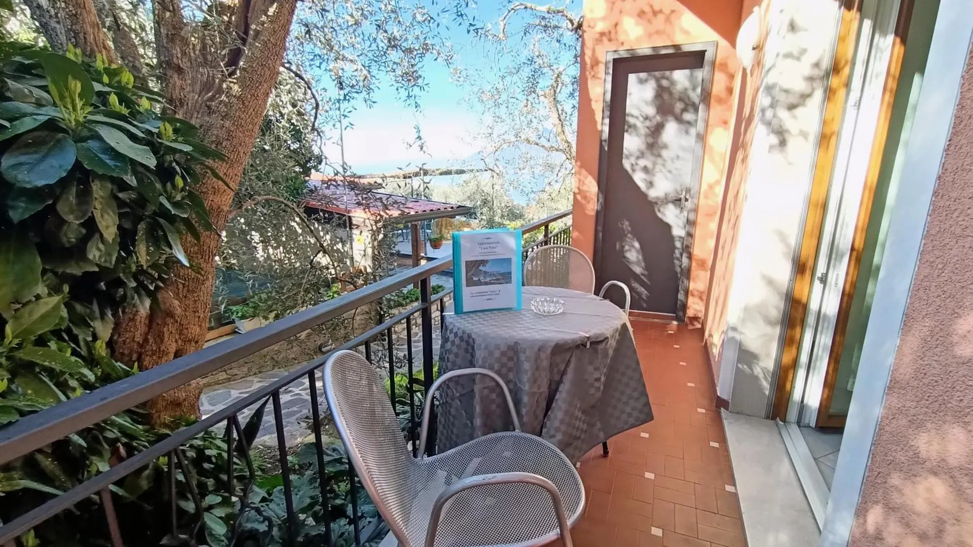 Appartamenti Casa Nina, Lago,Montagne, Uliveti Brenzone sul Garda Itálie
