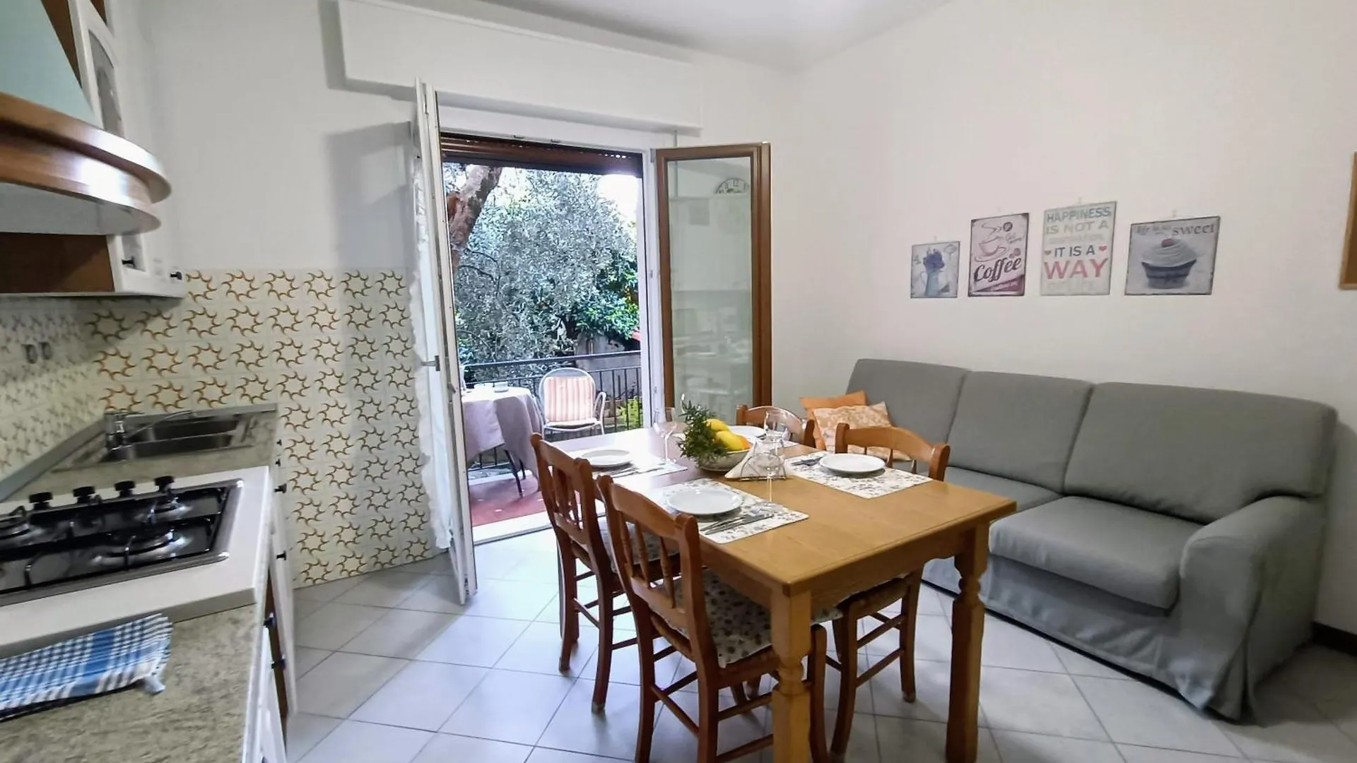 Prázdninový dům Appartamenti Casa Nina, Lago,Montagne, Uliveti Brenzone sul Garda